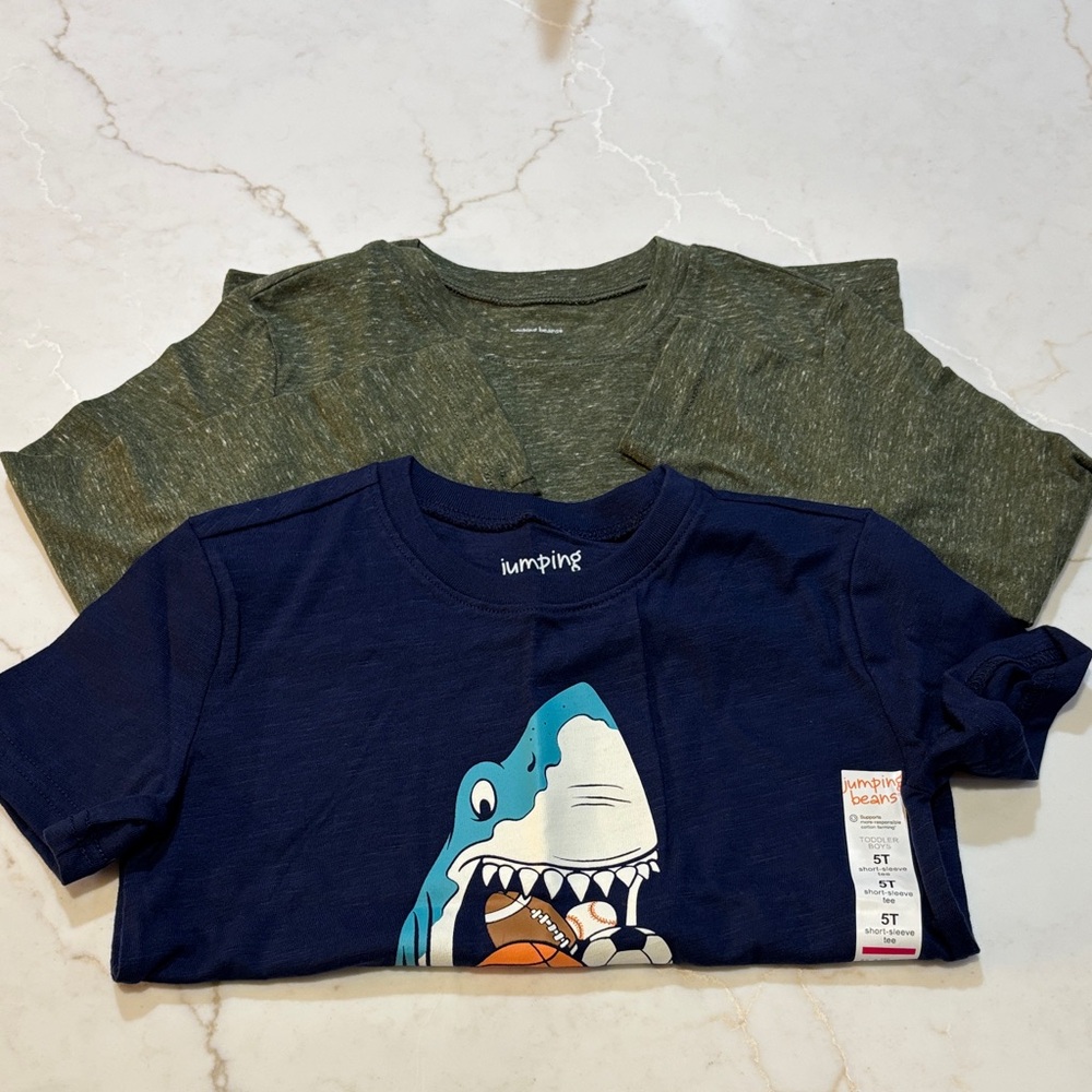 Jumping Beans Shark Graphic 2 Tee Set Boys Casual Green Blue 5T NWT - Picture 6 of 6